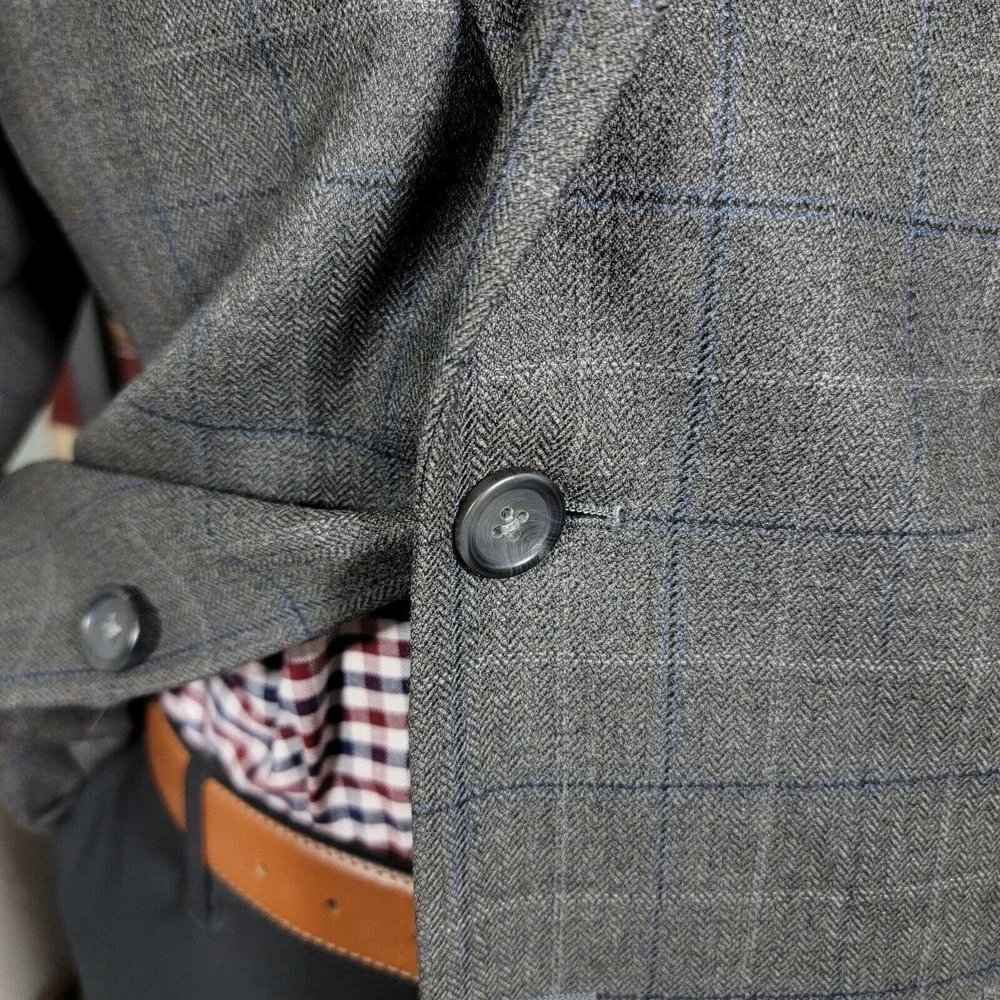 Pronto Uomo Platinum Men's Sport Coat Two Button Gray Plaid Herringbone Size 42R